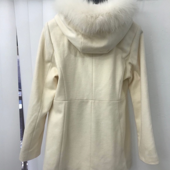 coat - Picture 4 of 10